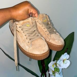 Rihanna Fenty Puma Creeper Suede Tan / Brown Size 7.5 Women US, EUR 40, UK 6.5